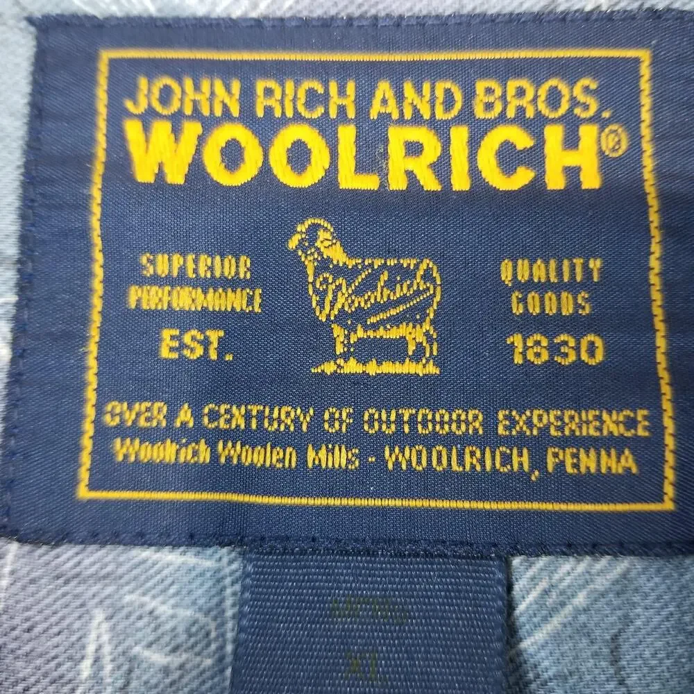 Vintage Woolrich Shirt Mens 2XL Blue Fish Print Button Down Short Sleeve Fishing